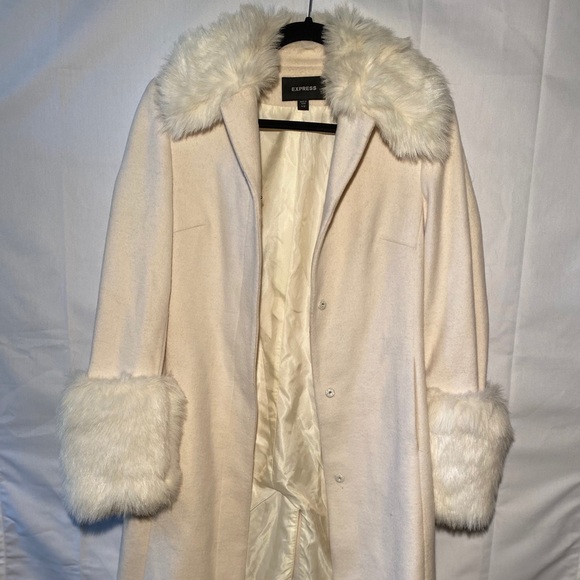 Express longline ivory faux fur pea coat - Picture 2 of 8